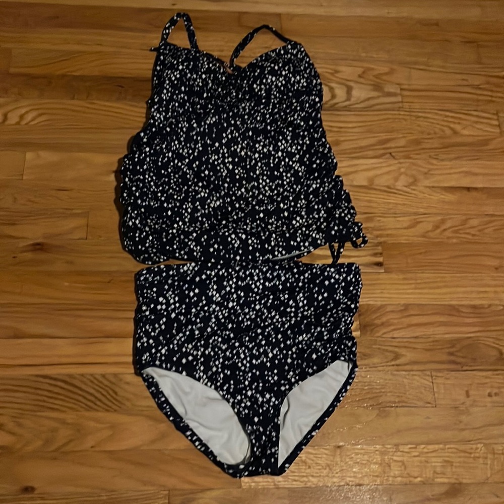 Gap Body maternity tankini